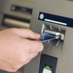 Cara-Keluarkan-Kartu-ATM-Tertelan-dan-Mengurusnya