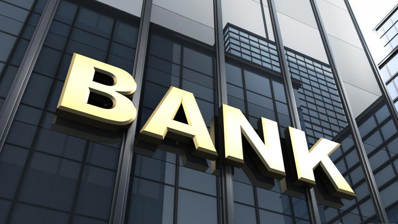Faktor-Luar-Bank perlindungan nasabah kredit macet