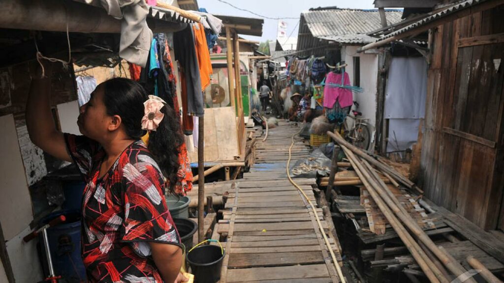 Kesenjangan-Sosial-di-Masyarakat Dampak Negatif Globalisasi Ekonomi terhadap Sistem Perekonomian di Indonesia